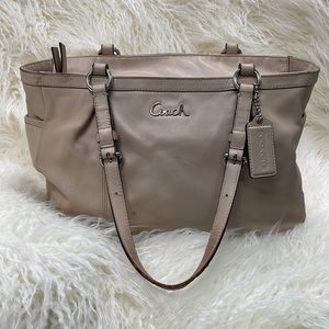 Coach // F17721 Vintage